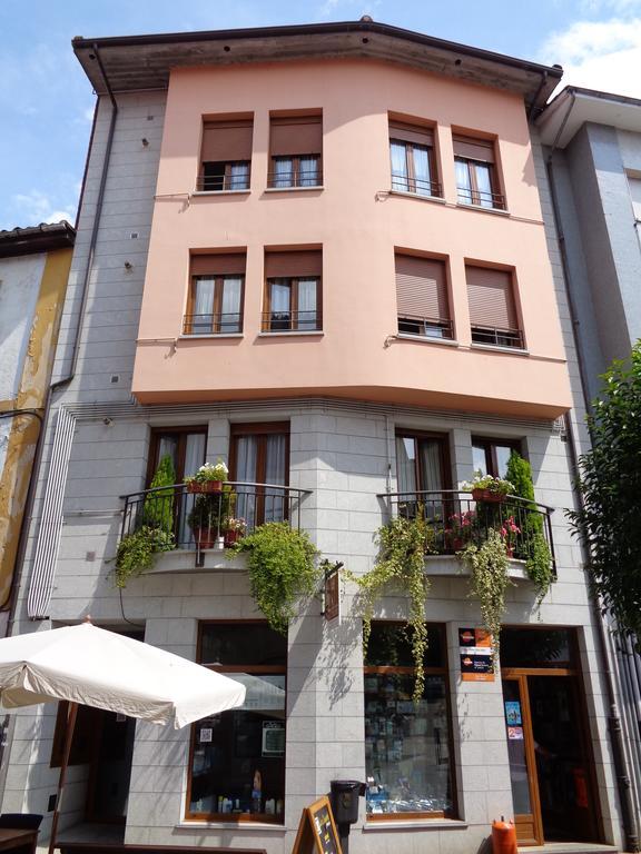 Apartamentos San Pelayo Onís 部屋 写真